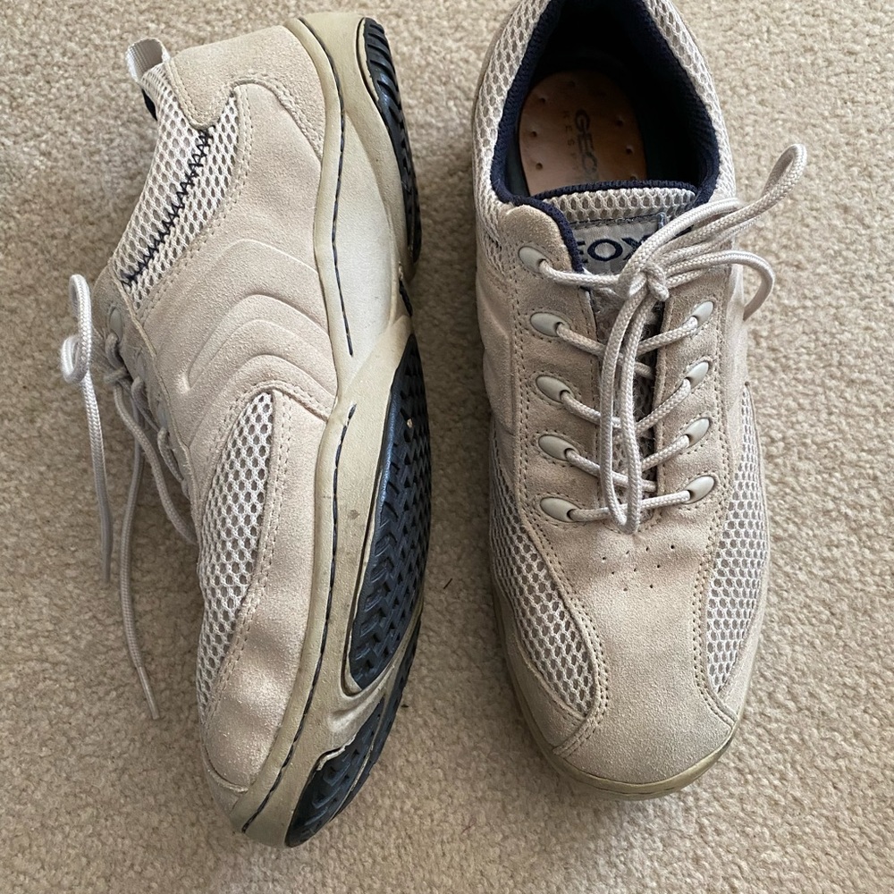 GEOX Respira Mens Classic Sporty Tan/Beige Suede Sneaker Driving Shoes